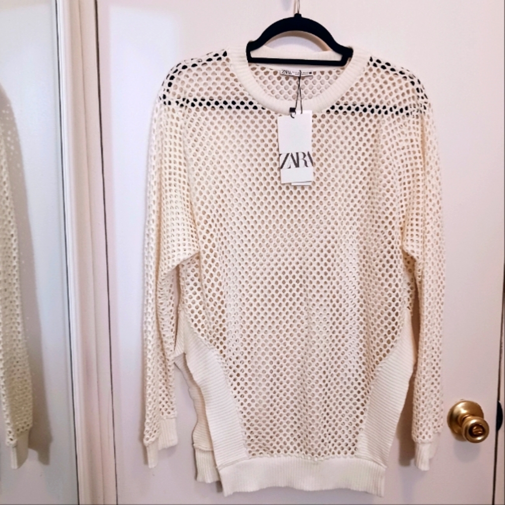 Zara Assymetrical Mesh Sweater Top Sz M 470-004 Oyster Neutral Streetwear NWT